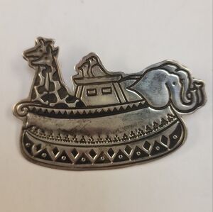 925 Noah's Ark Pin